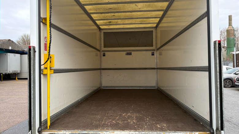 Ford Transit 350 L4 Diesel Fwd 2.0 EcoBlue 130ps Leader Luton Van